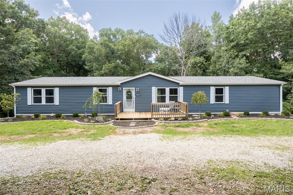 7547 Twin Ridge Drive Property Photo 1