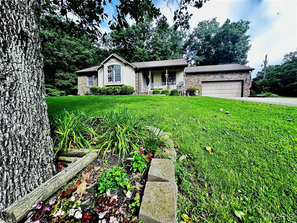 25201 Highway 7 Property Photo 1