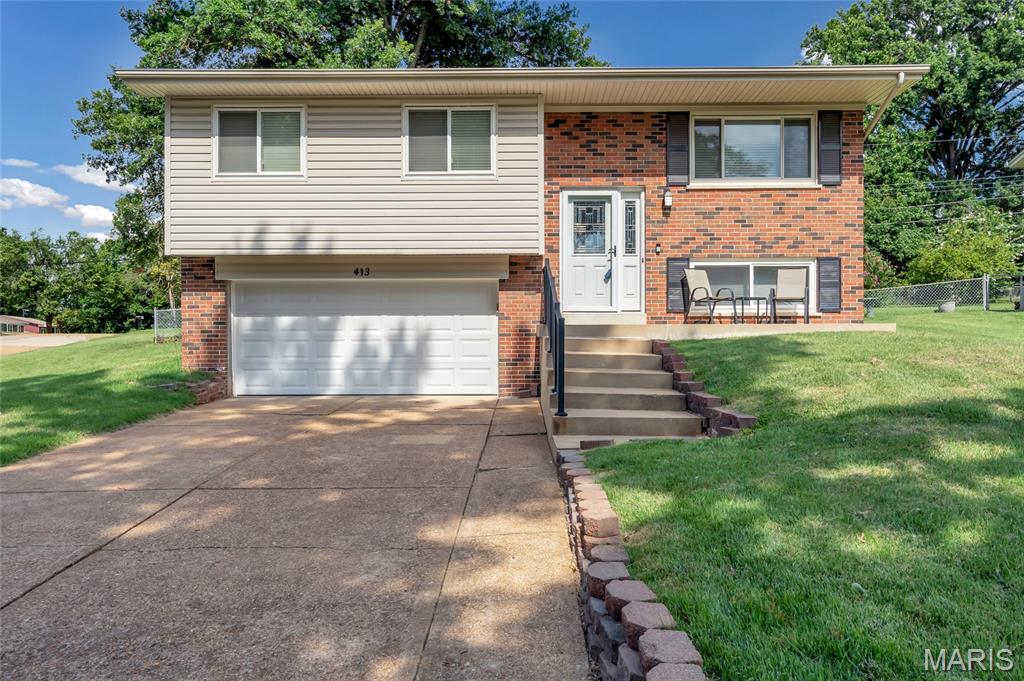 413 Lindy Boulevard Property Photo 1