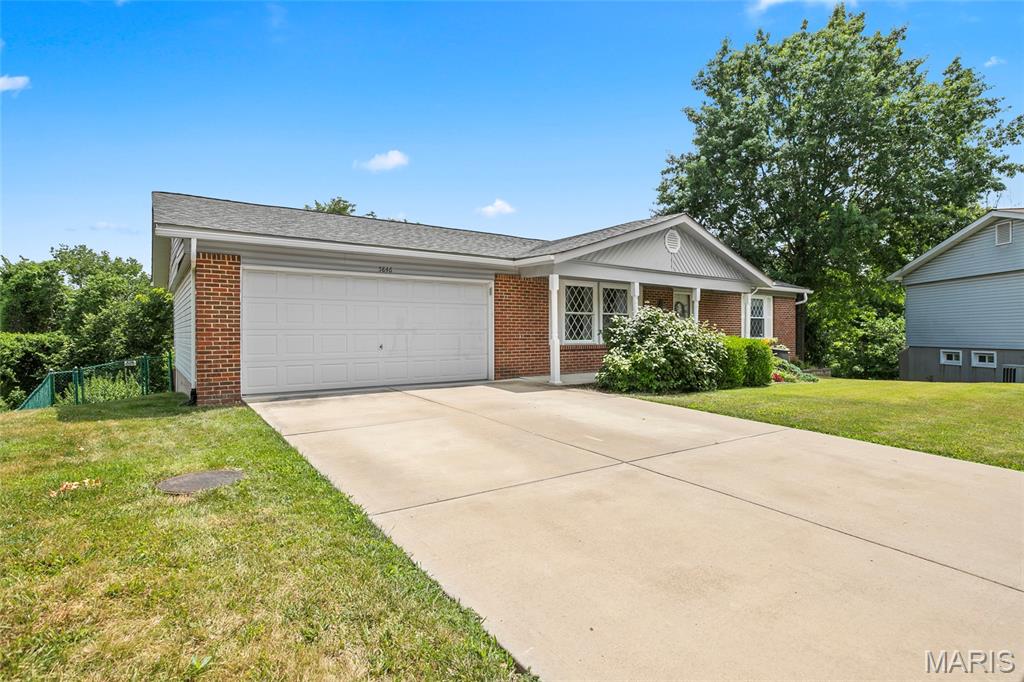 5846 Falcon View Lane Property Photo 1