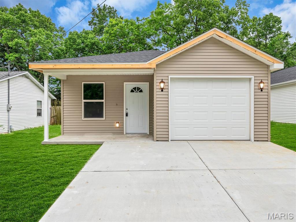 1336 Casey Avenue Property Photo 1