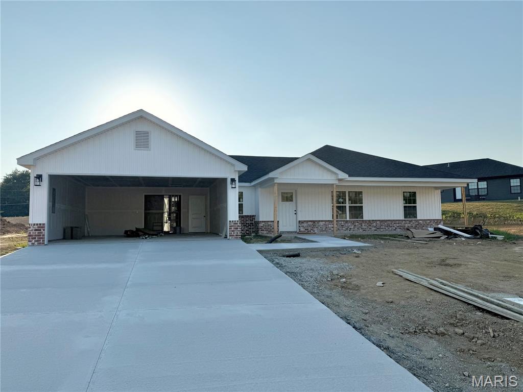 469 Steeplechase Property Photo