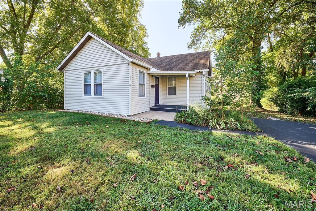 8718 Mavis Place Property Photo 1