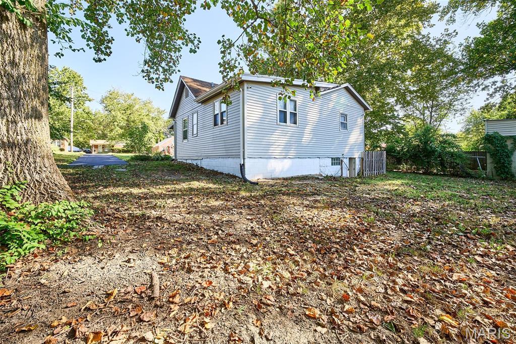 8718 Mavis Place Property Photo 8