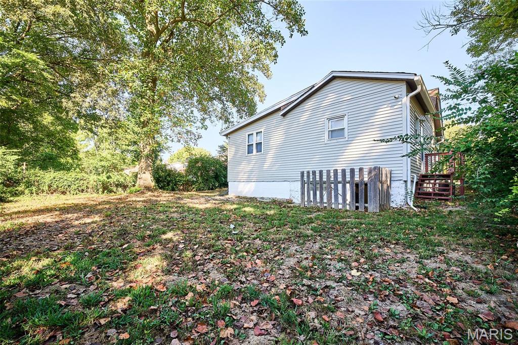 8718 Mavis Place Property Photo 10