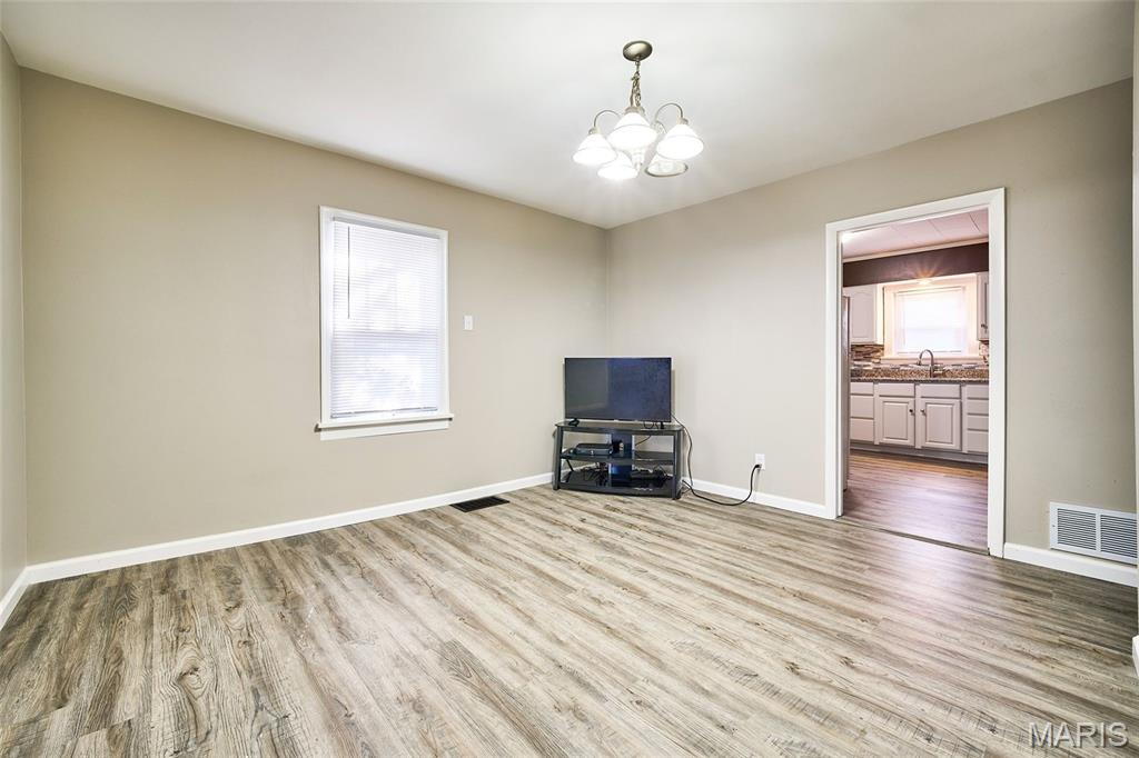 8718 Mavis Place Property Photo 20