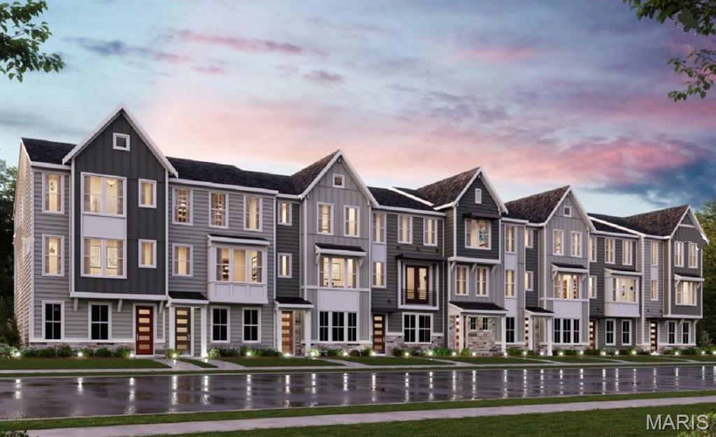 8908 W Gateway Circle 41-807