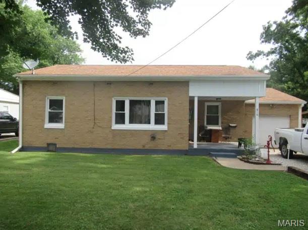 816 Hampton Lane Property Photo 1