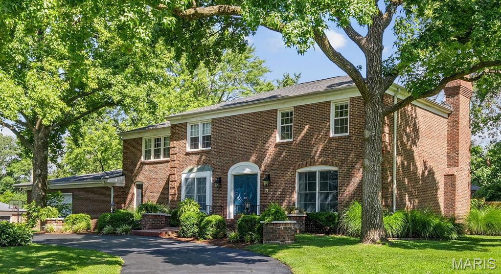 9817 Countryshire Place Property Photo 1