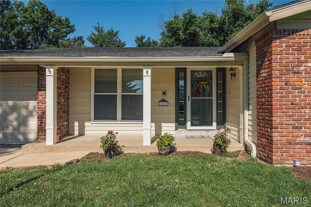 15451 Duxbury Way Property Photo 1