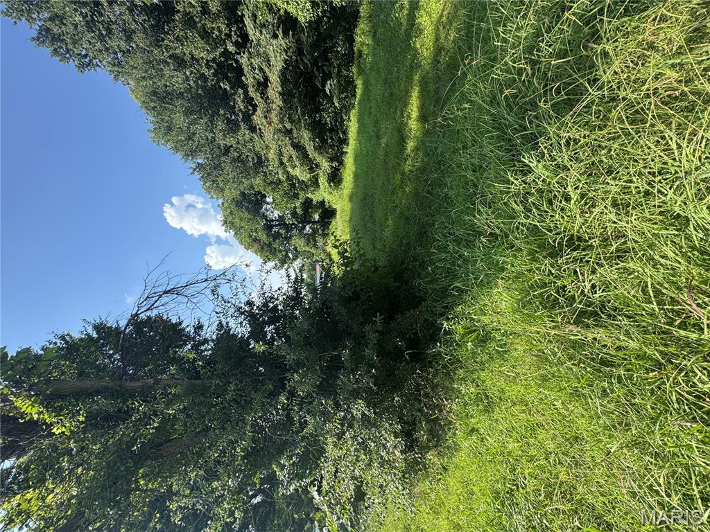 0 Third Property Photo 1