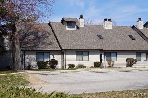 814 White Oak Drive 1 Property Photo 1