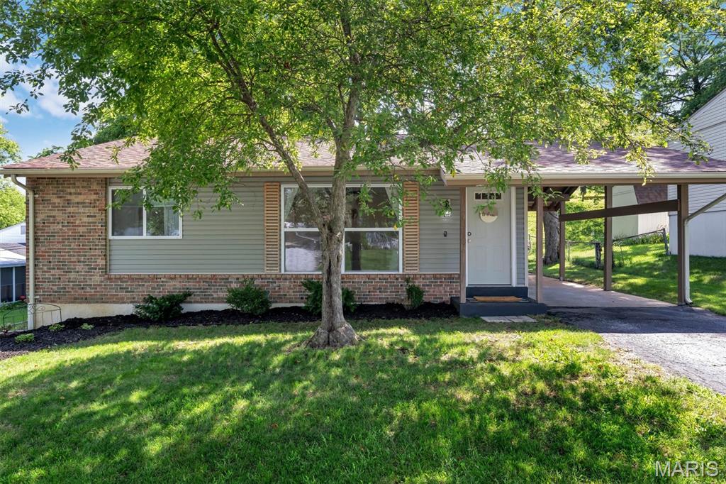 2750 Arrow Heights Drive Property Photo 1