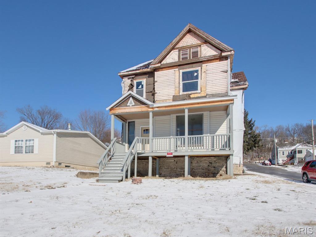 1700 Chestnut Property Photo 1