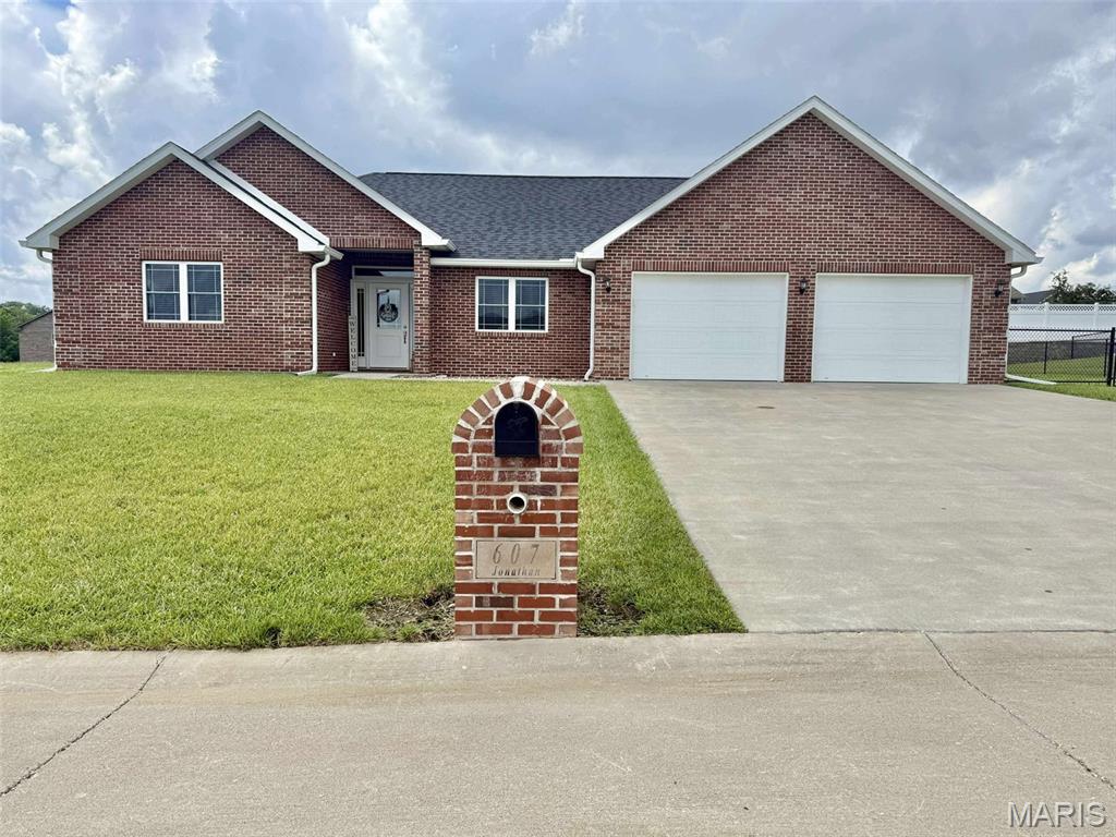 607 Jonathan Road