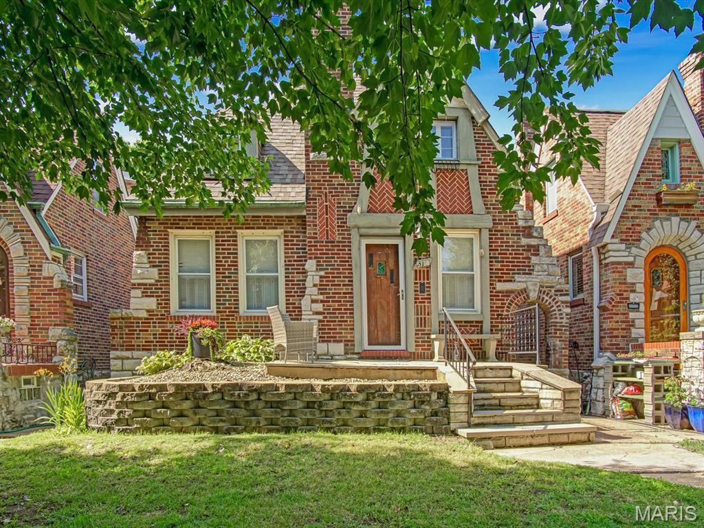 5722 Itaska Street Property Photo 1