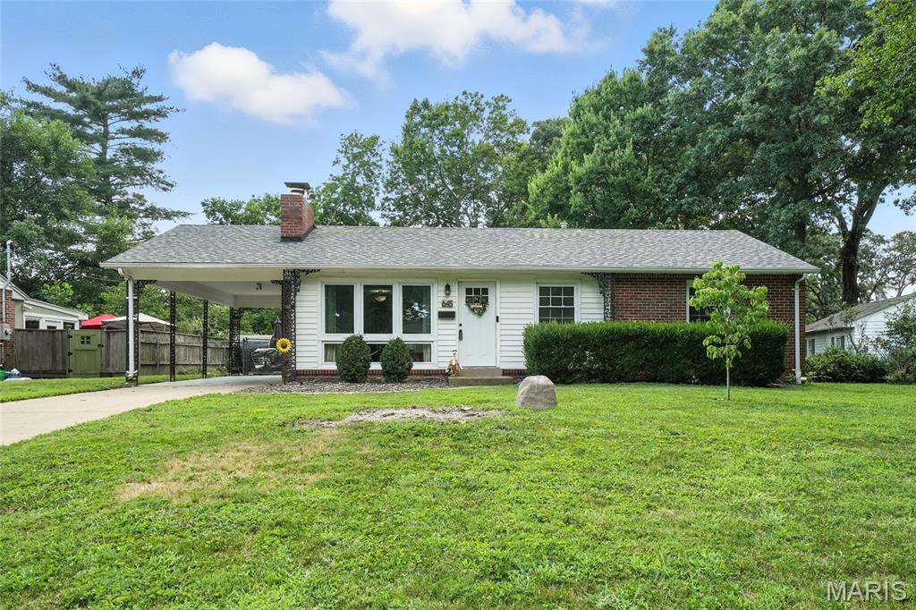 645 Huntwood Lane Property Photo 1