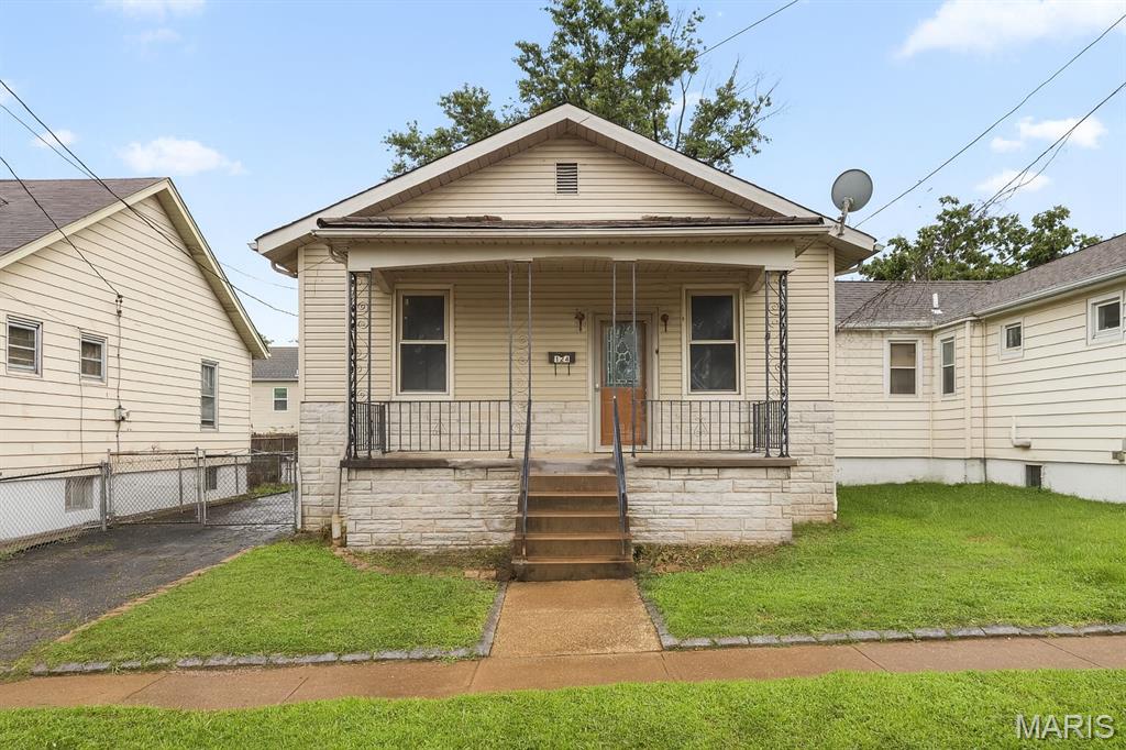 124 Mann Street Property Photo 1