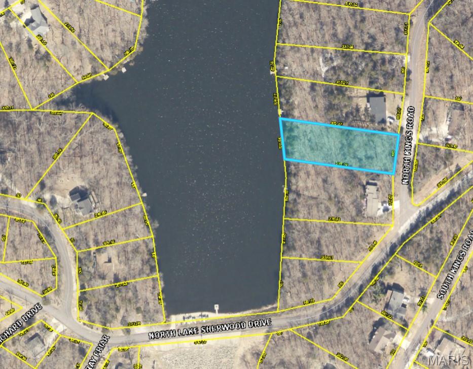 135 N Kings Road Property Photo 2