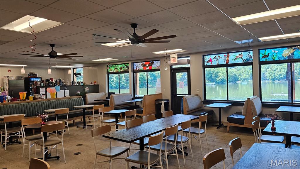 135 N Kings Road Property Photo 14