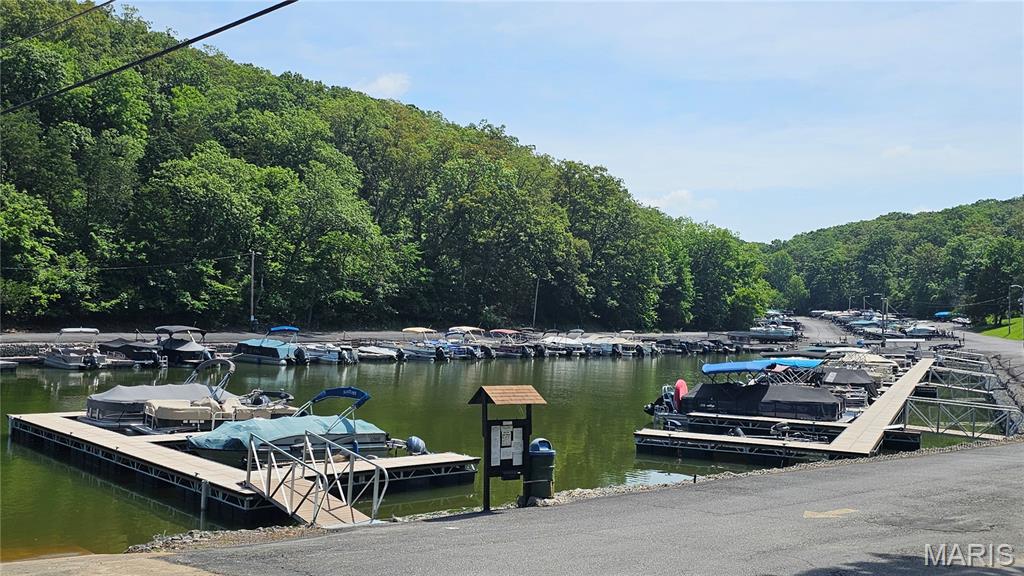 135 N Kings Road Property Photo 22