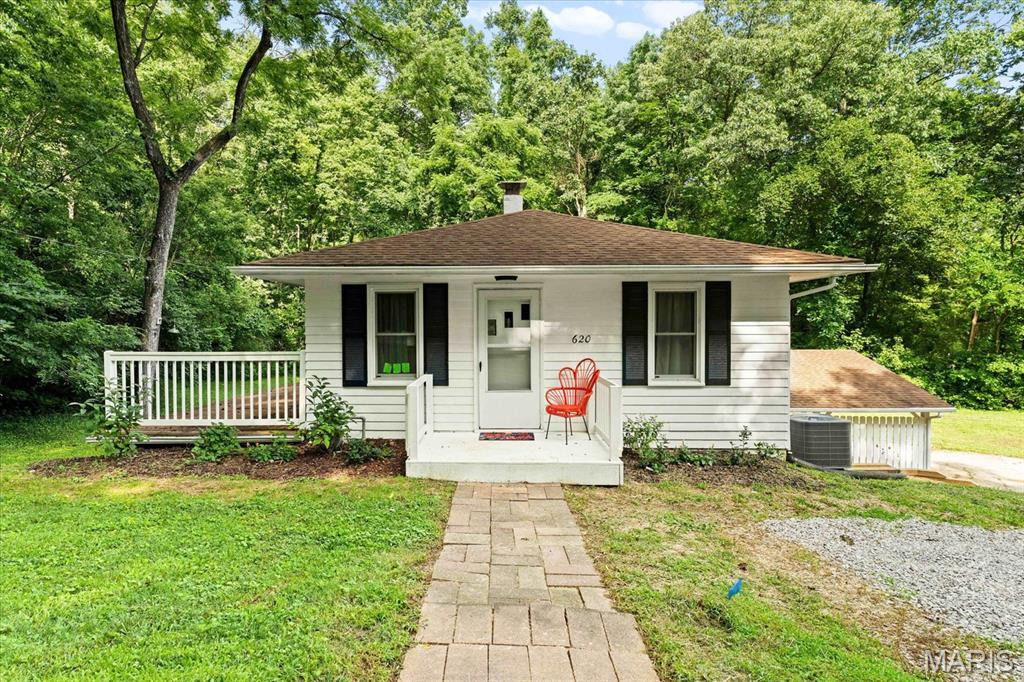 620 Saint Clair Road Property Photo 1