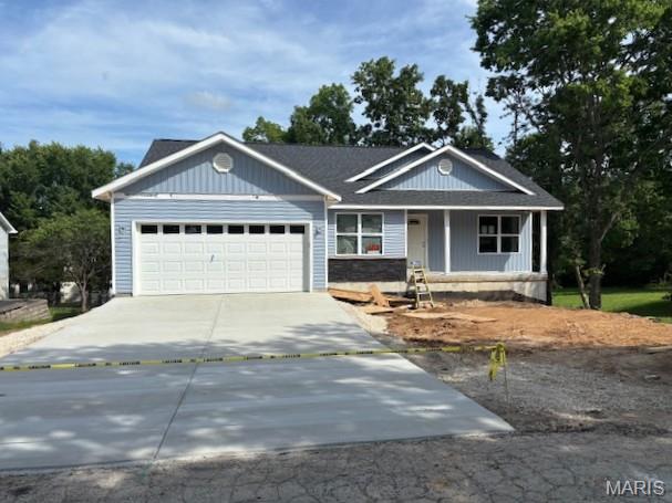 211 Easy Street Property Photo