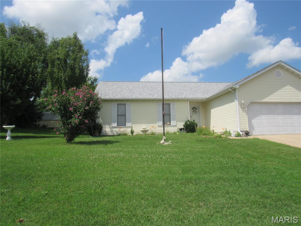 1711 Soest Road Property Photo 1