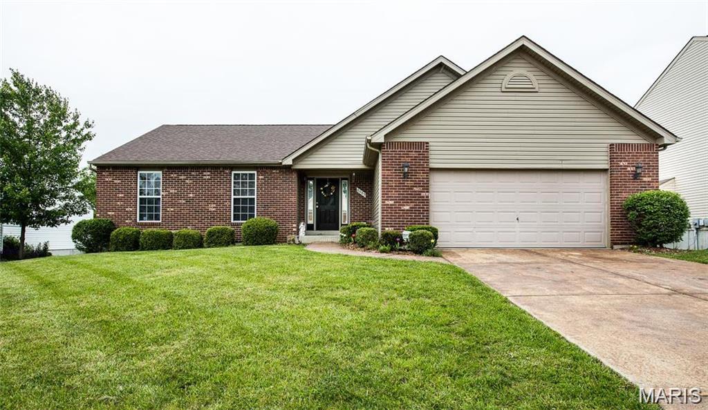 8085 Glen Arbor Drive Property Photo 1