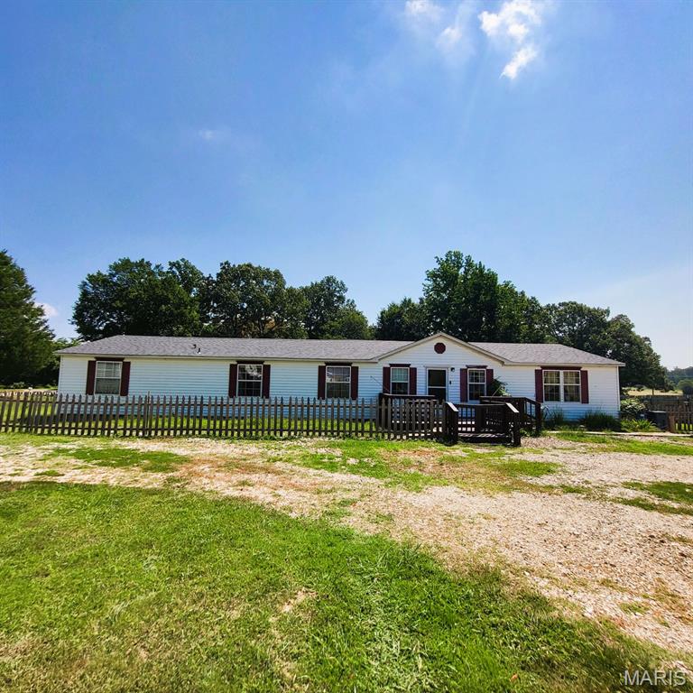 136 Shadow Rock Lake Road Property Photo 1