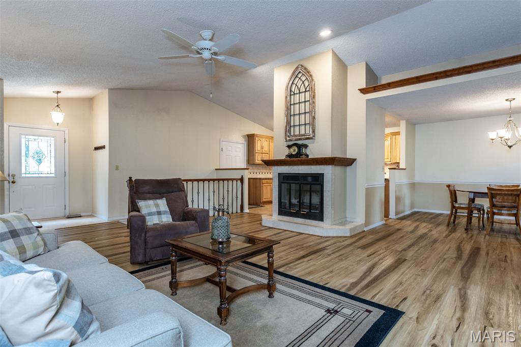 5028 Smith Drive Property Photo 10