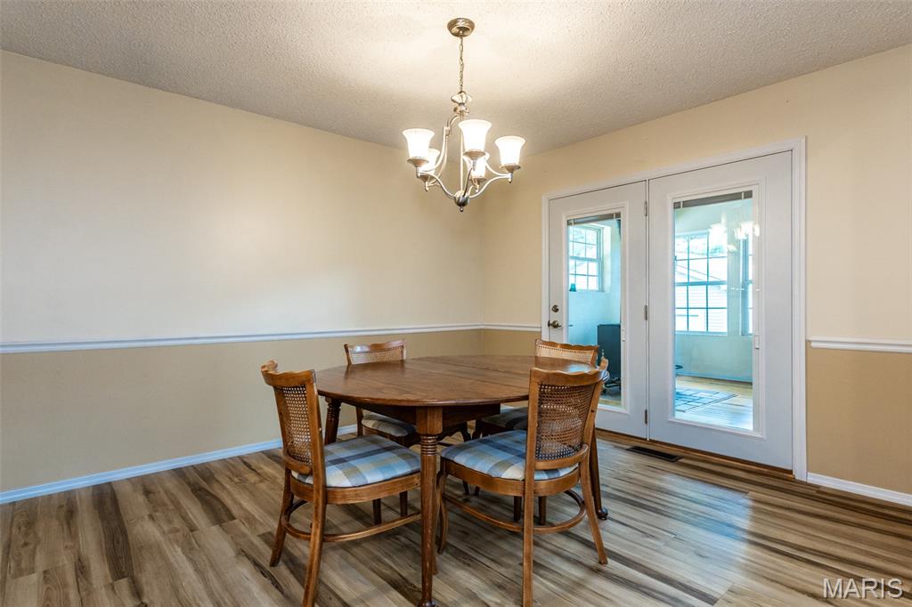 5028 Smith Drive Property Photo 15