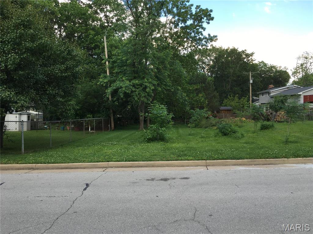 1120 Tahiti Drive Property Photo 1