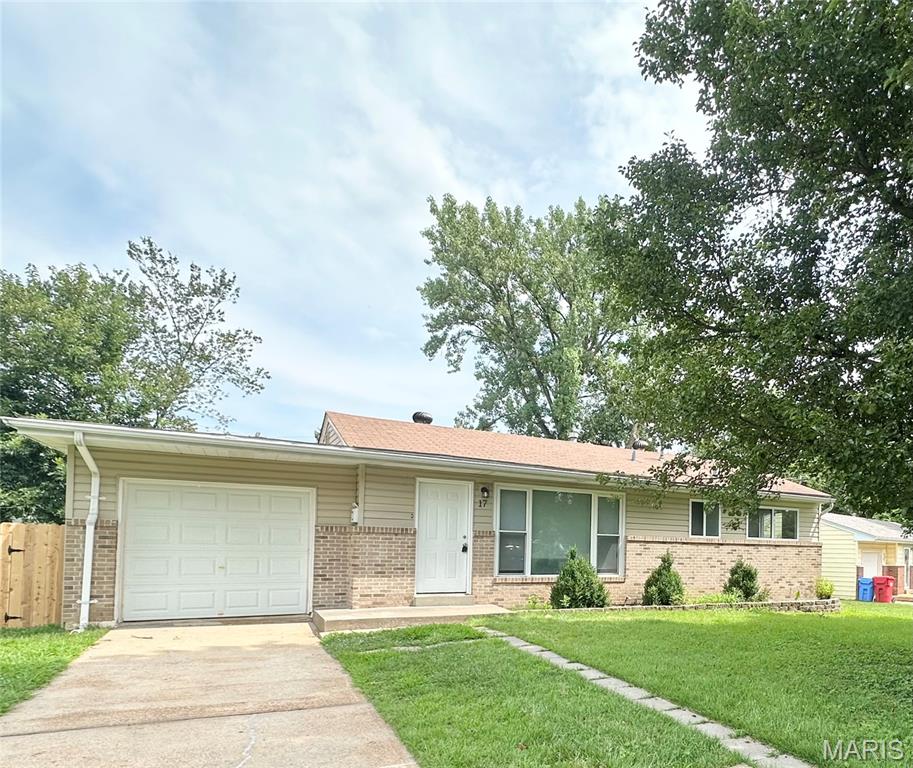 17 Montclair Court Property Photo 1