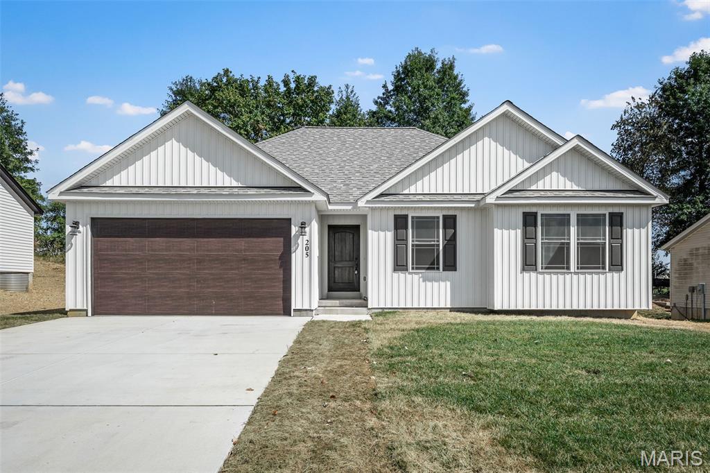 205 Whitetail Crossing Drive Property Photo 1