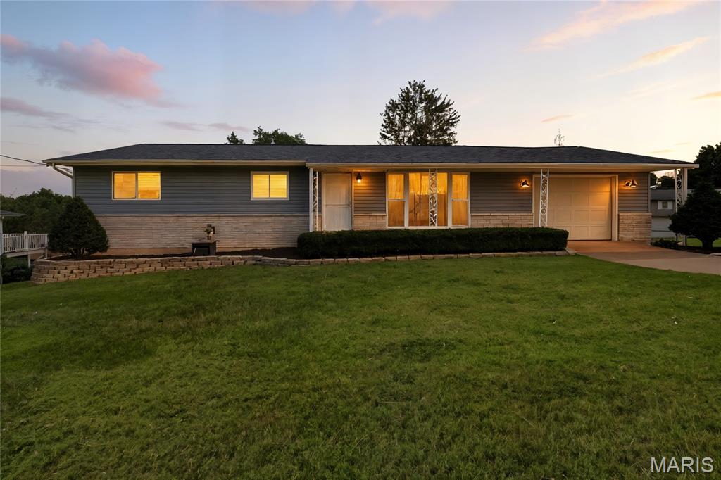 2721 Rose Drive Property Photo 1