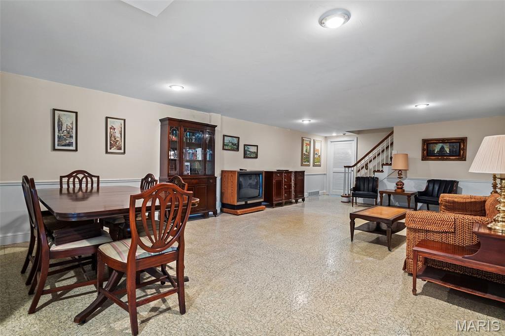 26 Huntleigh Woods Property Photo 37