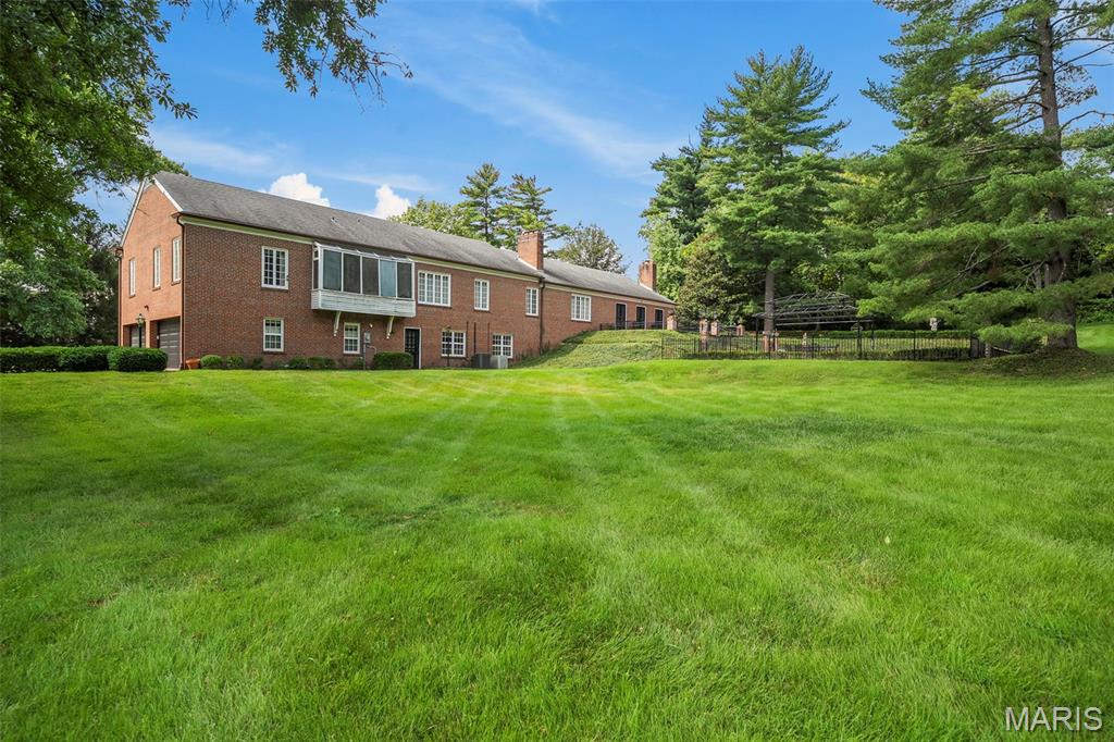 26 Huntleigh Woods Property Photo 42