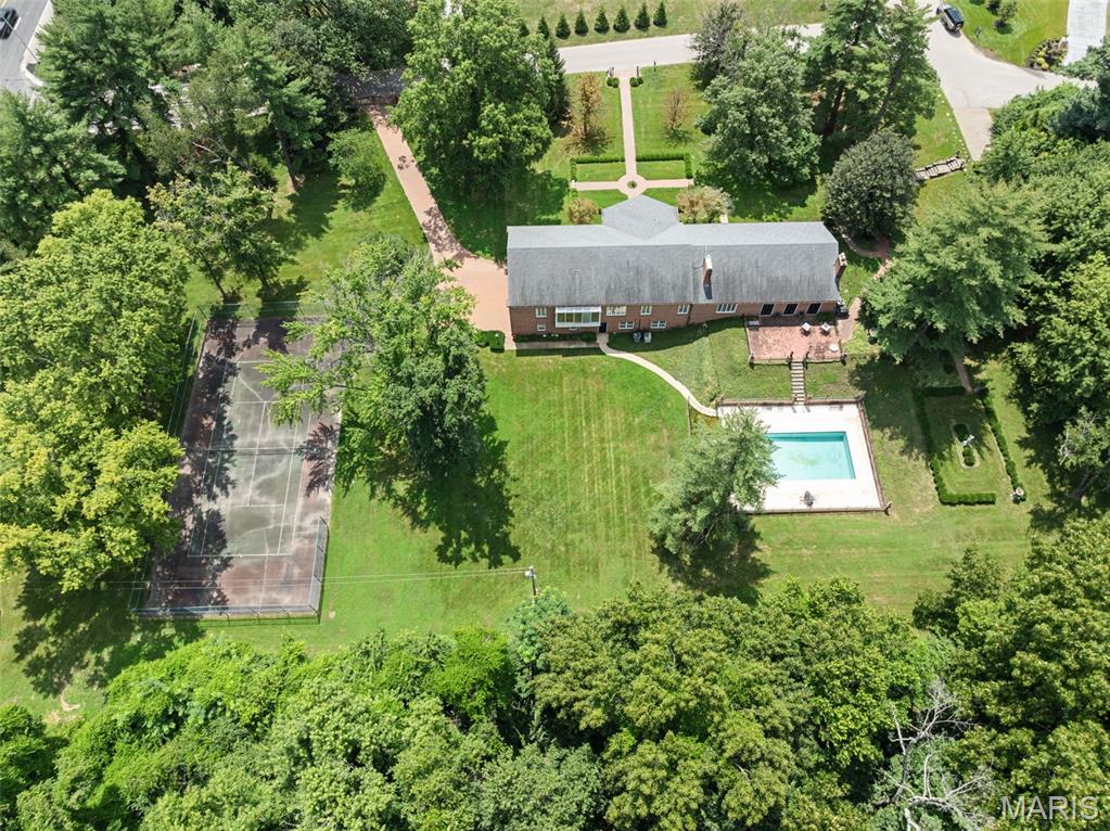 26 Huntleigh Woods Property Photo 49