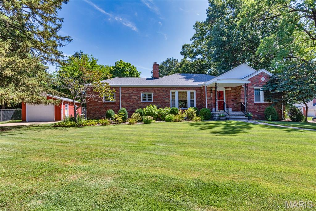 6 Woodhaven Road Property Photo 1