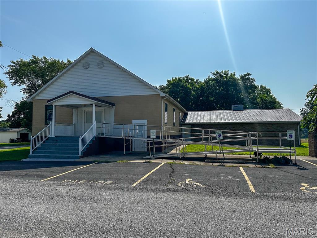 304 N 5th Street