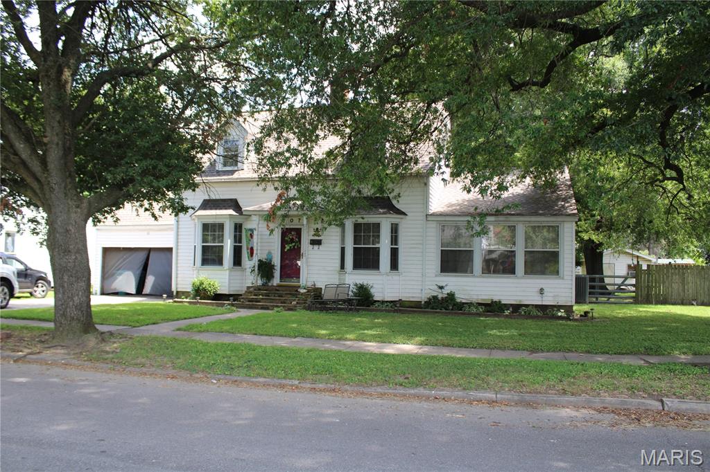 707 Beckwith Avenue Property Photo 1