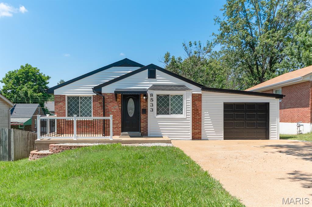8533 Mackenzie Road Property Photo 1