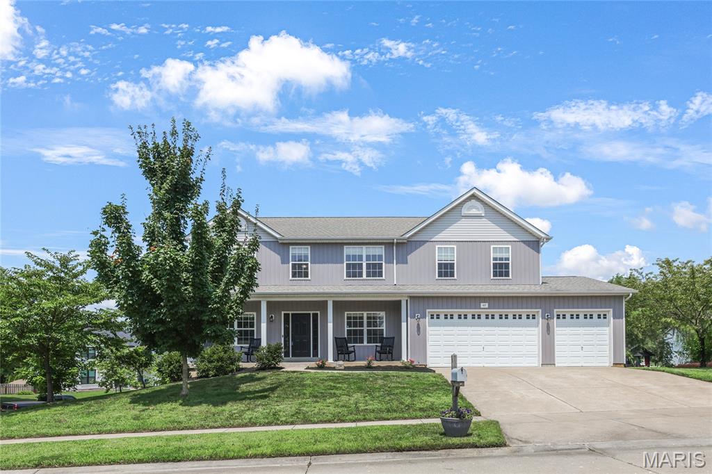 437 Valley Oaks Drive Property Photo 1