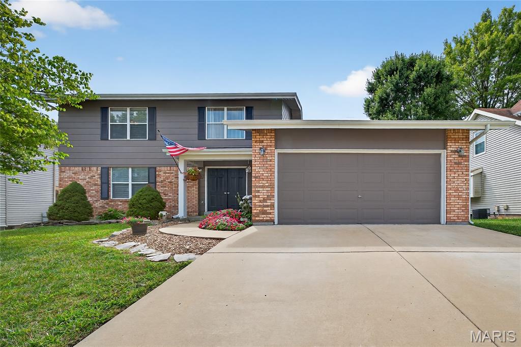 1316 Edinburgh Drive Property Photo 1