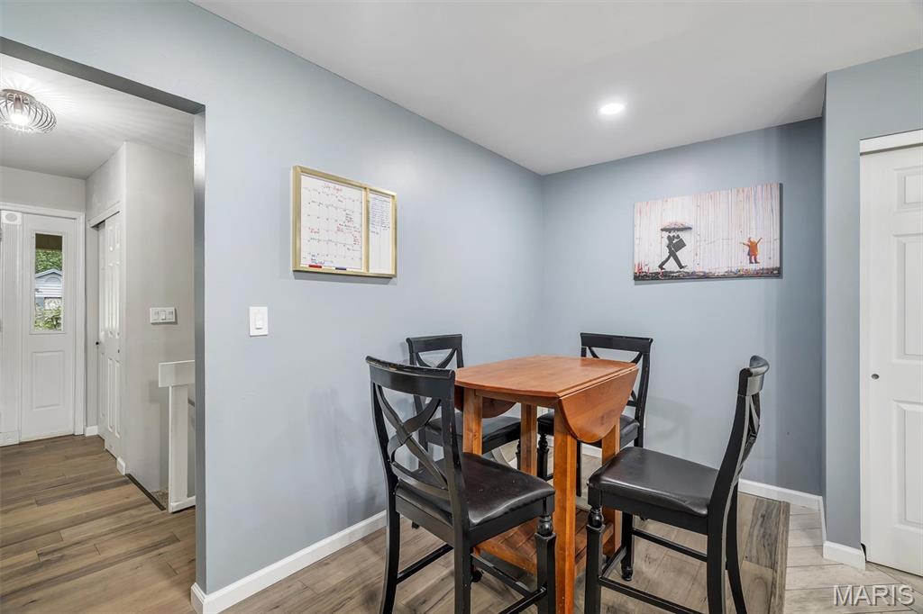 463 Londondary Drive Property Photo 13