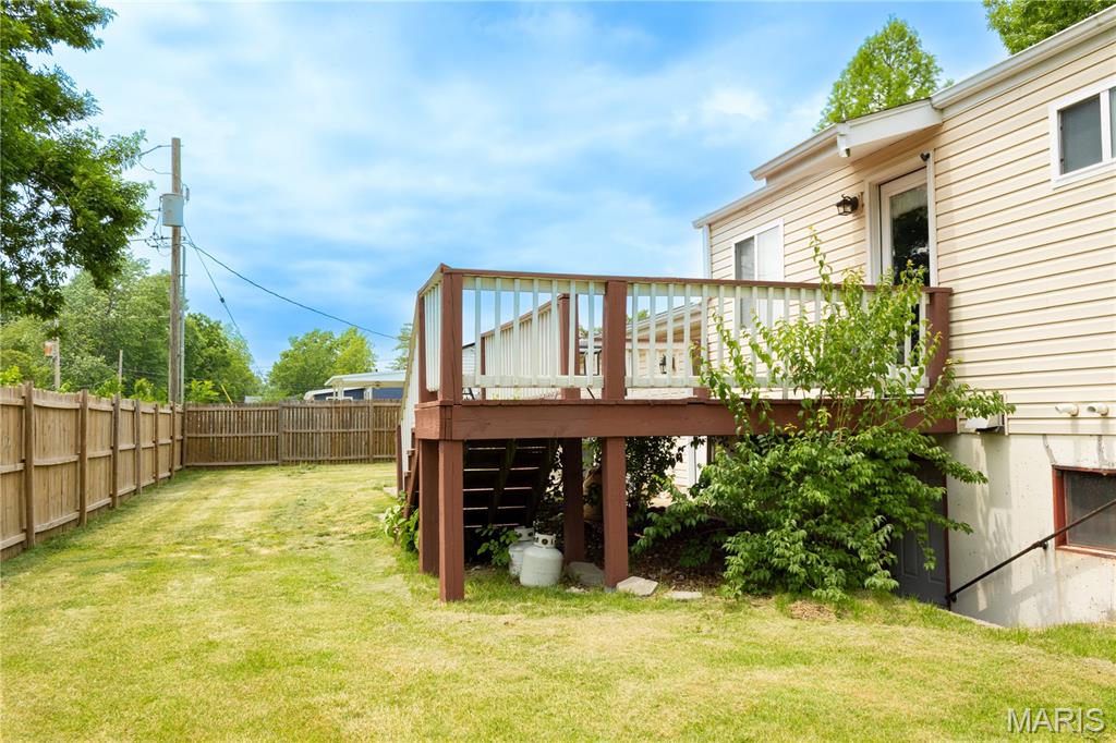 512 Briscoe Avenue Property Photo 4