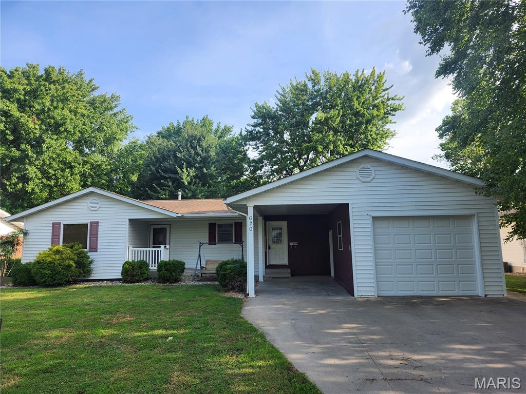 620 S 6th Street Property Photo 1