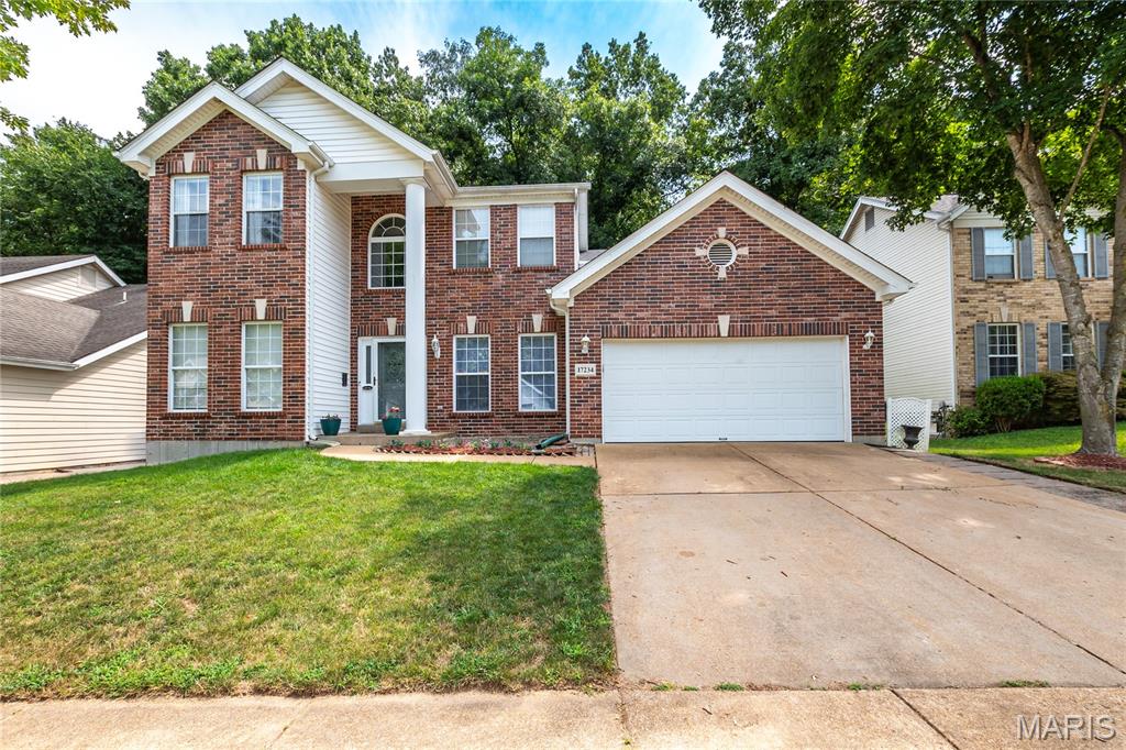 17234 Hilltop Ridge Drive Property Photo 1