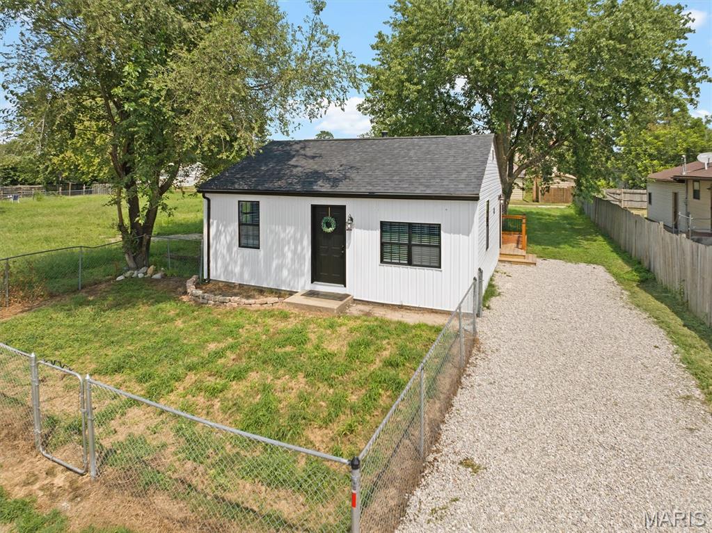 1733 Wayne Lanter Avenue Property Photo 13